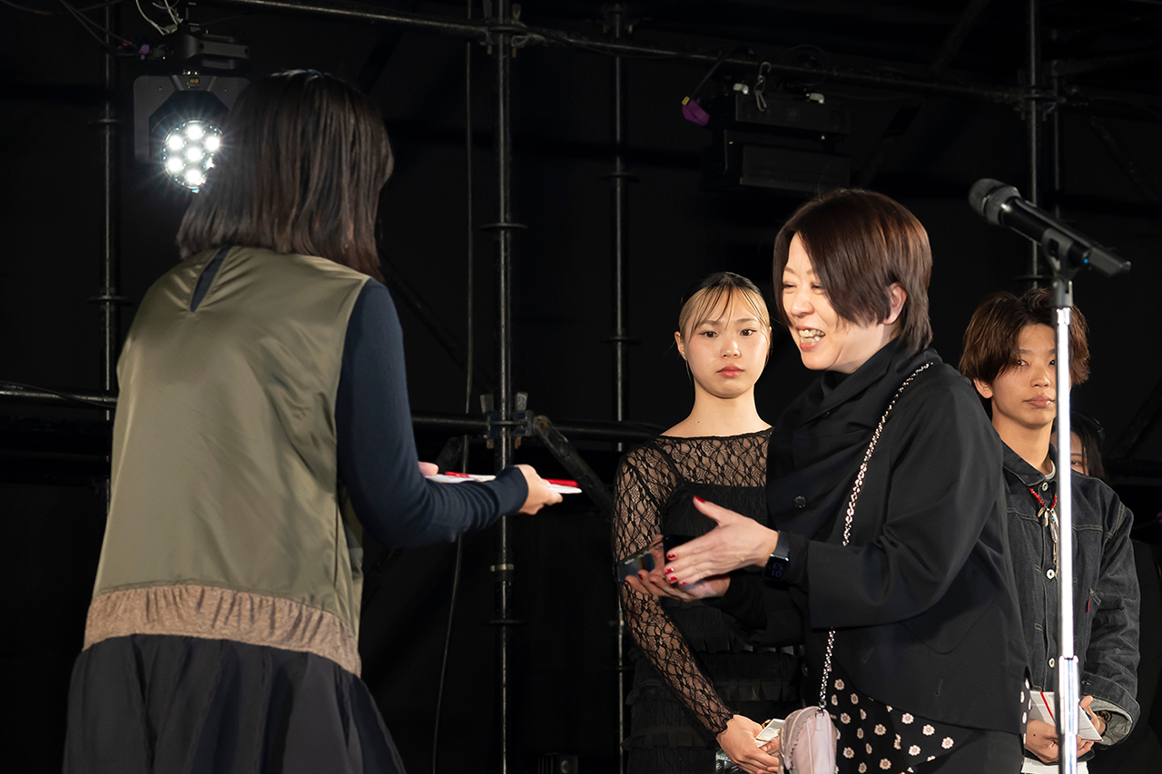 中村展代さん受賞者スピーチの様子